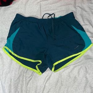 XS- Nike Shorts